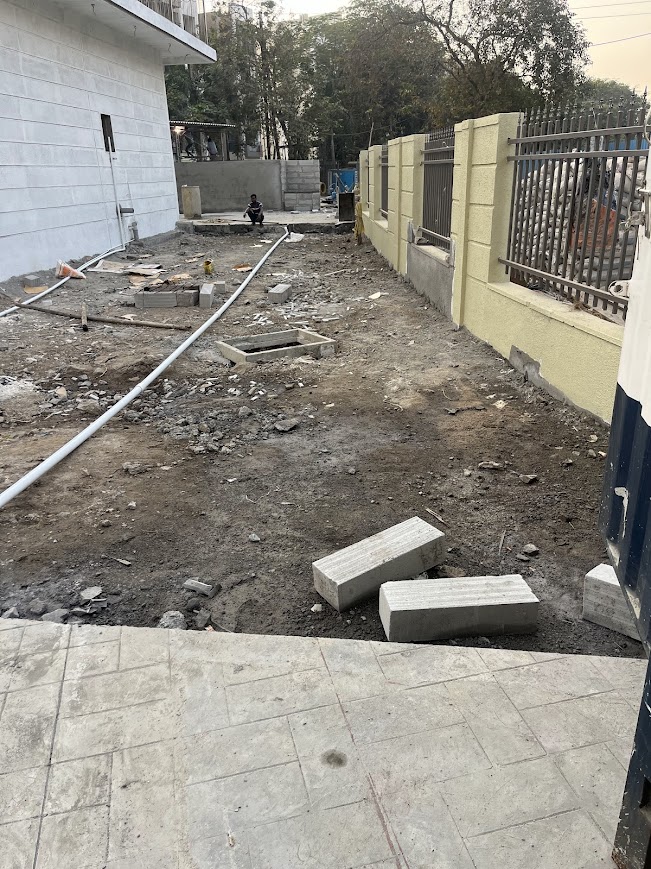 Commercial landscaping